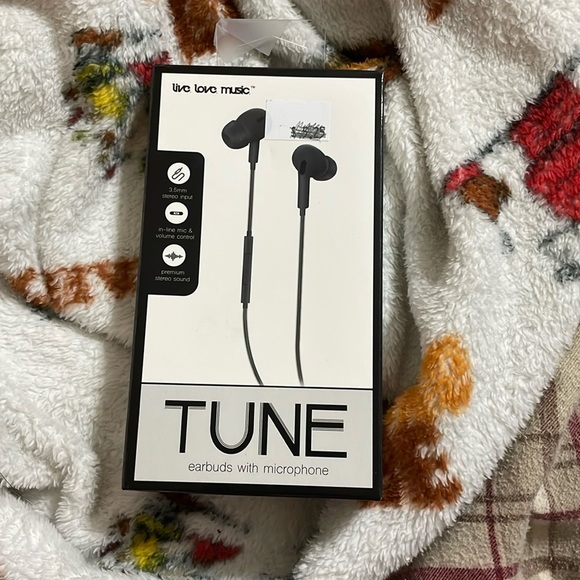 headphones - Picture 2 of 8